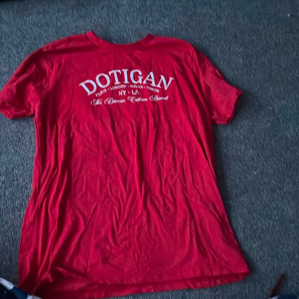 Dotigan t-shirt